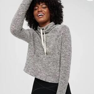 Offline by Aerie Sweatshirt Size Small Textured Black White Cozy Comfy Pullover